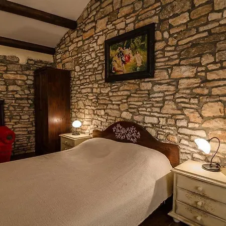 Joans Cottage