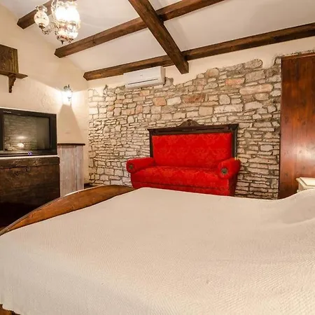 Joans Cottage