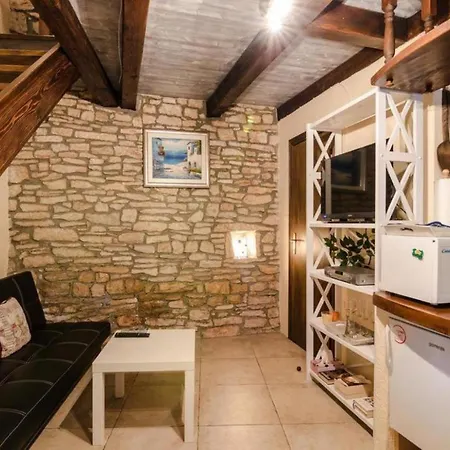 Joans Cottage Villa Bokordici